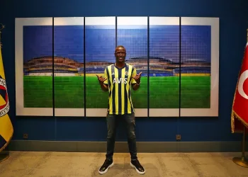 Mame Thiam Fenerbahçe’de