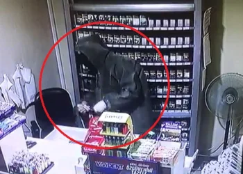 Bursa’da maskeli hırsız akaryakıt istasyonunu soydu