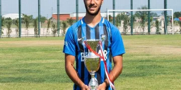 Mehmet Alp Karaman, Karacabey Belediyespor’da kaldı