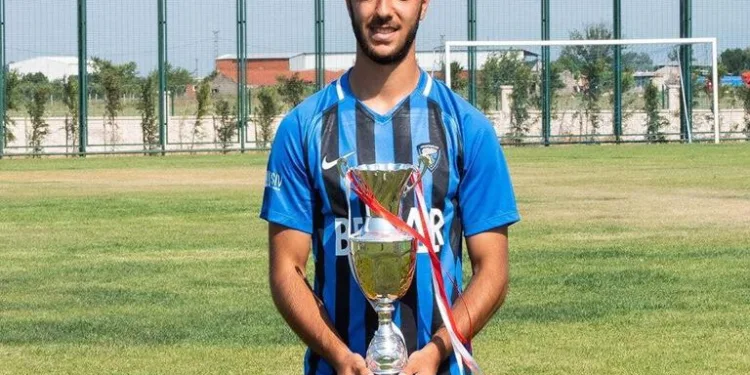 Mehmet Alp Karaman, Karacabey Belediyespor’da kaldı