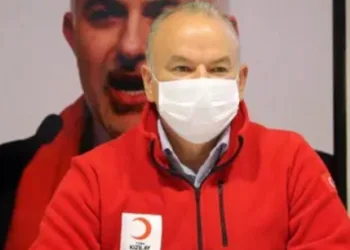 Attığı tweet sonrası görevden alındı
