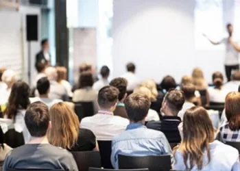 Öğretmenlerin 24 Ağustos semineri korkusu