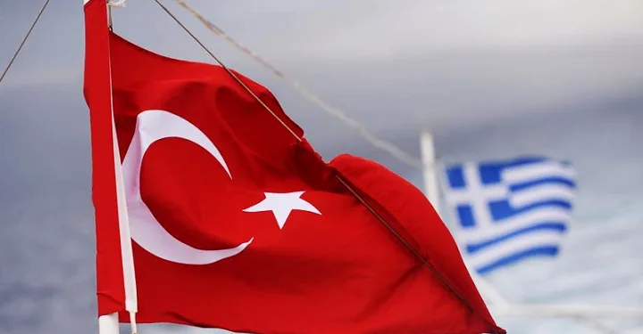 “Türkiye’nin kıyılarına silah doğrultmak akılsızlıktır”
