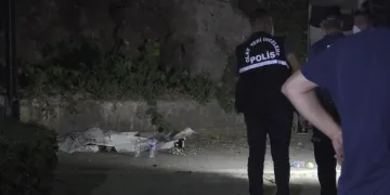 Bursa’da tarihi surlardan düşen kişi öldü