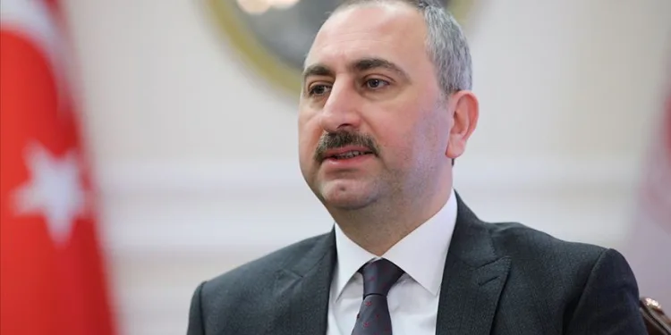 Adalet Bakanı’ndan Başsavcılıklara Covid-19 uyarısı