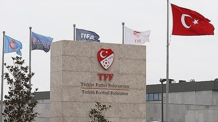 22 takımlı Süper Lig için TFF kararını verdi