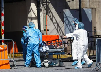 ABD için korkutan tablo! Ölü sayısı 317 bini geçecek
