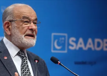 Karamollaoğlu: “Hükümet yatırım ve ihracatı unuttu”