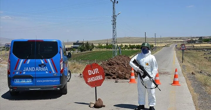 2 haftada 2 bin 200 ev karantinaya alındı