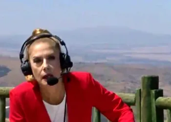 TRT Haber spikeri canlı yayında bayıldı
