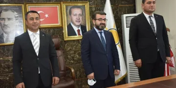 HDP’den istifa eden 2 belediye başkanı AK Parti’ye geçti