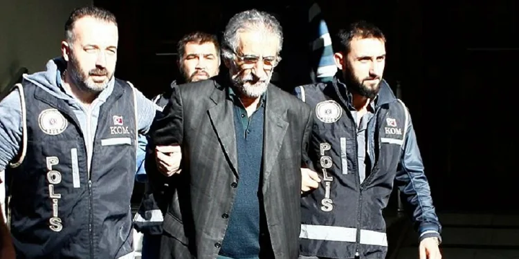FETÖ elebaşı Gülen’in kardeşinin cezası onandı