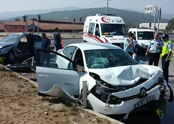 8 ayda 235 bin kazada 450 kişi hayatını kaybetti