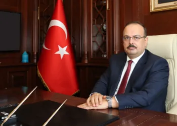 Bursa Valisi: “Riskli iller içerisindeyiz ve vaka sayımız artmakta”