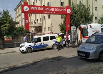 Cenaze defni kavgaya dönüştü! 6 yaralı 5 gözaltı