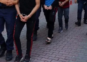 Bursa’da yabancı uyruklu 4 kişi uyuşturucuyla yakalandı