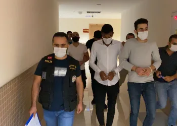 Barış Atay’a saldıranlar mahkemeye sevkedildi