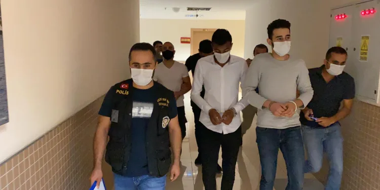 Barış Atay’a saldıranlar mahkemeye sevkedildi