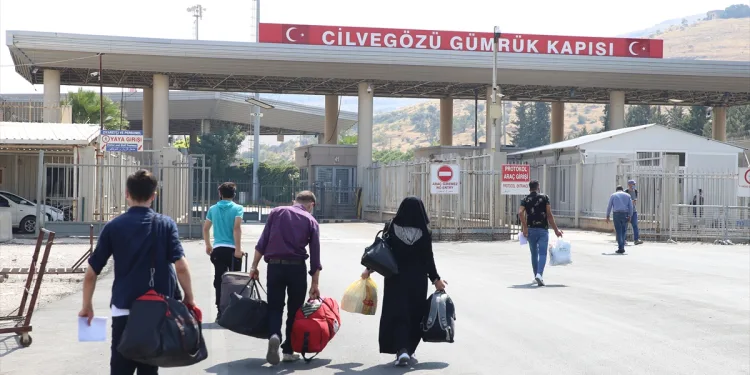 8 ayda 6 binden fazla Suriyeli ülkesine döndü