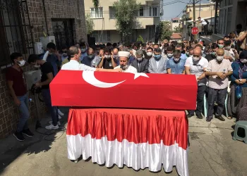 Bursa’da düğün hazırlığı yaparken kazada ölen bekçinin cenazesi defnedildi