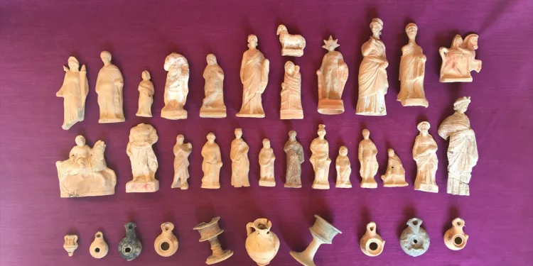 Antalya’da 2200 yıllık eserler ortaya çıktı