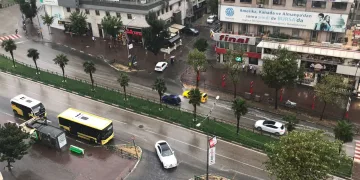 İnegöl’de yarım saatte yollar göle döndü
