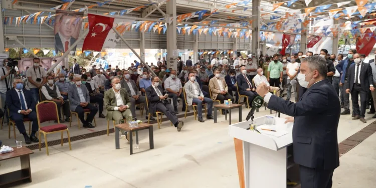 AK Parti’nin Bursa’daki 5 ilçe kongresi daha tamamlandı