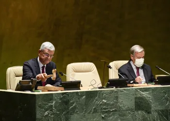 Volkan Bozkır BM görevine başladı