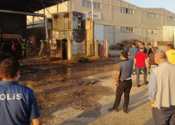 Bursa İnegöl’de fabrika yangını!