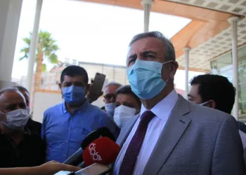 Mansur Yavaş’tan Muhittin Böcek’in sağlık durumuna ilişkin açıklama