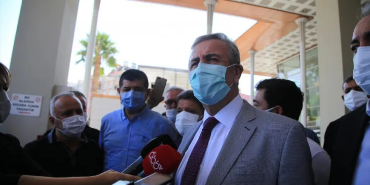 Mansur Yavaş’tan Muhittin Böcek’in sağlık durumuna ilişkin açıklama