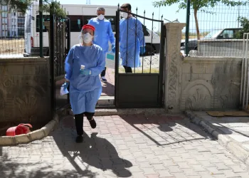 Vakalar artıyor! 1 haftada tam 301 ev karantinaya alındı