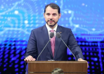 Albayrak: Yılı beklentilerin üzerinde tamamlayacağız