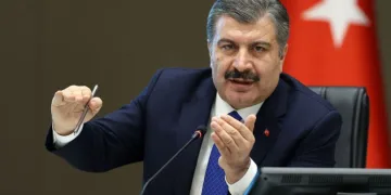 Bakan Koca’dan İzmir açıklaması: Yüzde 42 arttı!