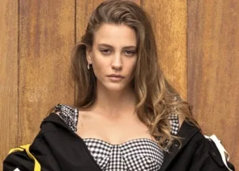 Serenay Sarıkaya’dan Erşan Kuneri açıklaması: Teklif gelirse oynarım