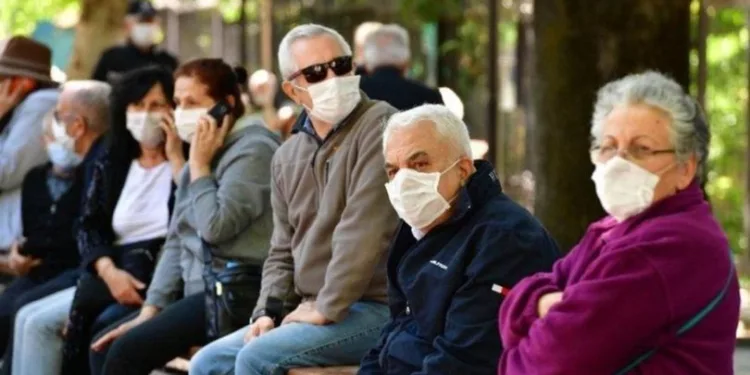Türkiye’de bir ilçede virüse kitlesel bağışıklık sağlandı