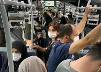 Ayakta yolculuk etmek yasaklandı