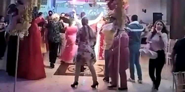 Bursa’da kaçak kına gecesi baskını!