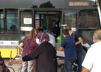 Bursa’da otobüste panik anlar! Güzergahı hastane oldu