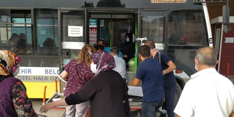 Bursa’da otobüste panik anlar! Güzergahı hastane oldu