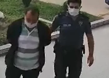 Kadınların etek altı fotoğrafını çeken şahıs serbest kaldı