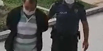 Kadınların etek altı fotoğrafını çeken şahıs serbest kaldı