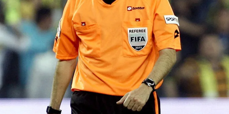 UEFA’dan Halis Özkahya ve Ali Palabıyık’a görev