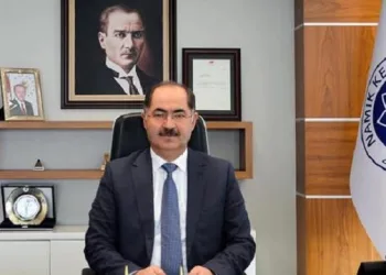 Eski rektöre FETÖ’ye yardım suçundan hapis