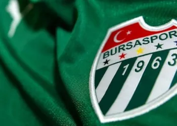 Bursaspor’da tozluk sponsoru Aroma oldu