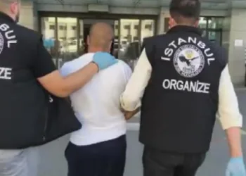 Eski futbolcu, silah kaçakçılığından tutuklandı