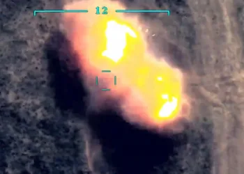 Azerbaycan ordusu Ermeni tanklarını yerle bir etti
