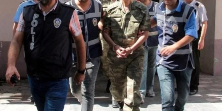 28 ilde FETÖ’ye darbe! 53 gözaltı