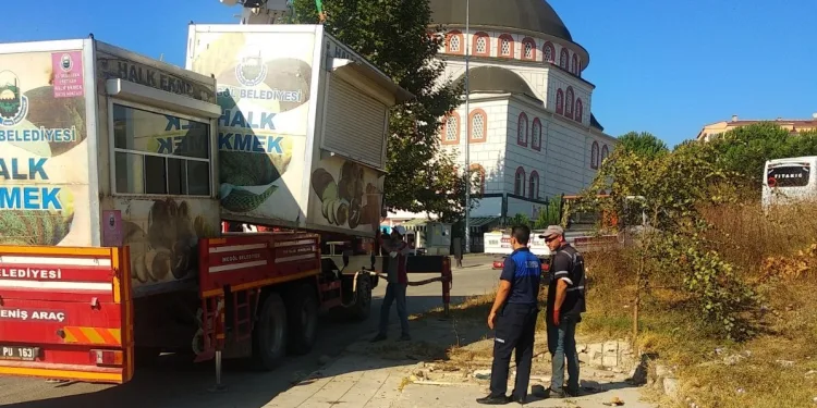 İnegöl’de eski halk ekmek büfeleri kaldırılıyor