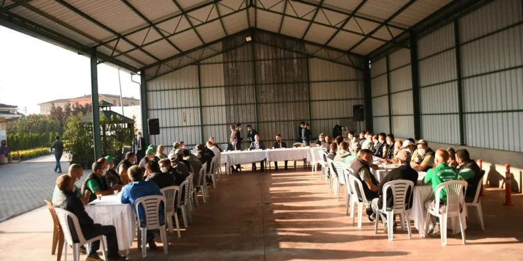 Başkan Taban park bahçeler personeliyle buluştu